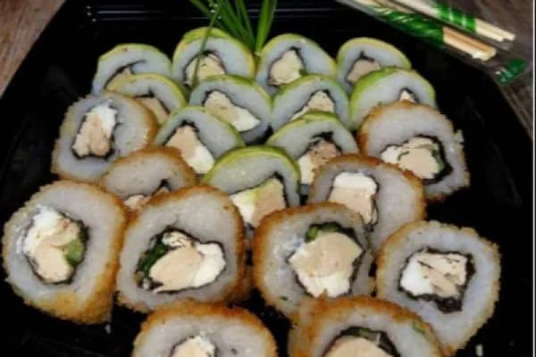 ¡Que suenen esos palillos! 20 piezas de sushi VIP — Sushi Nice