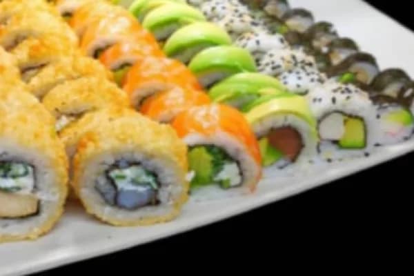 ¡70 bocados de sushi! Rico e increíble cupón que con un sabor único — Tako Nikkei -San Ramón