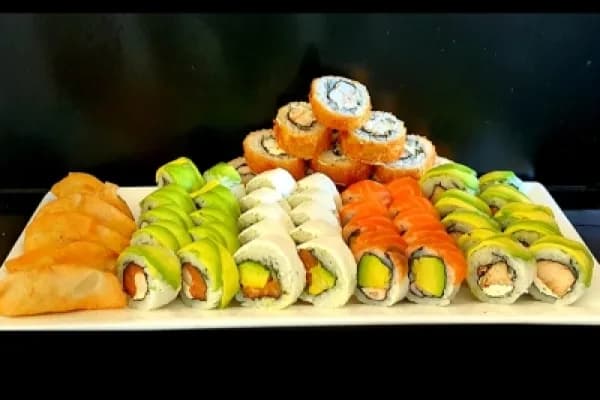 ¡55 piezas del mas rico sushi! No te quedes sin probar estas ricas piezas — Sushi King