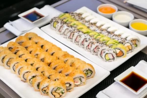 ¡100 piezas del mas rico sushi! No te quedes sin probar estas ricas piezas — Maki Sushi Delivery