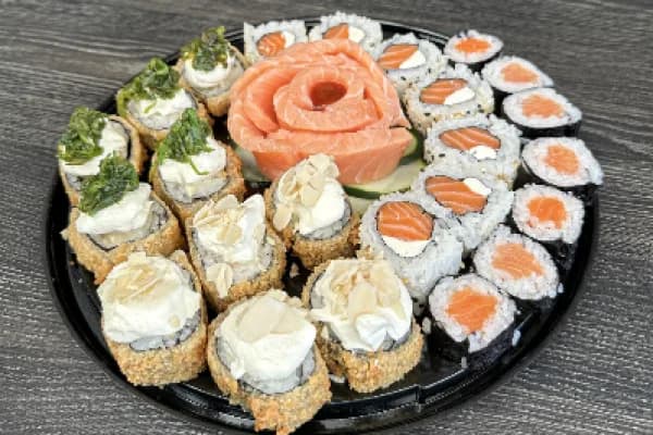 ¡Imperdible! ¡No te quedes sin estas ricas 30 piezas de selección! — Masumi Sushi