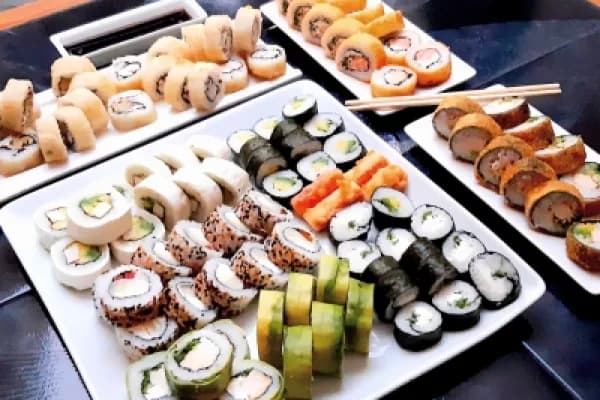 ¡Tremendo! 104 de sushi para disfrutar en Sushi BigBang! — Sushi BigBang!
