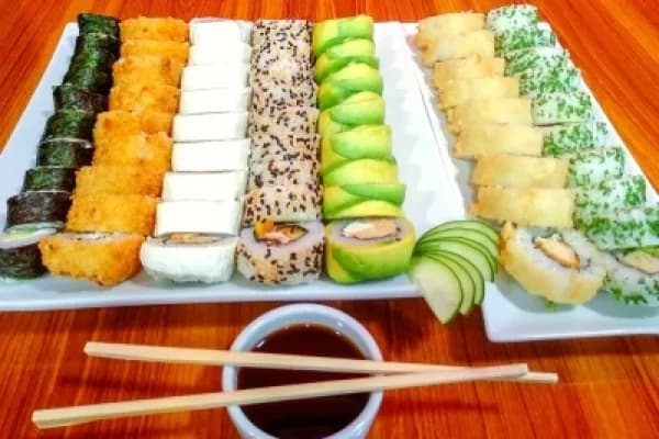 ¡Tremendo! 70 de sushi para disfrutar en Expréss Sushi