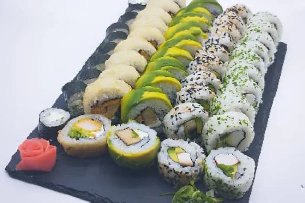 ¿Te lo vas a perder? 40 ricas piezas de sushi con un sabor único
