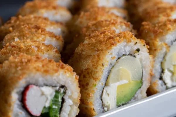 ¡Que suenen esos palillos! 50 piezas de sushi VIP — Shawarmania