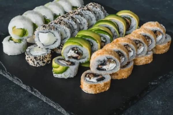 ¡Promo especial de sushi para ti! — Tako Nikkei