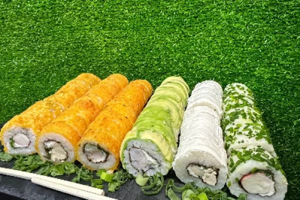 ¿Te lo vas a perder? 100 ricas piezas de sushi en con sabor único — Nei Sushi